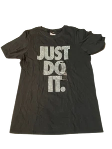 Nike Boys The Nike Tee Just do it  Sz Medium ar5658-010 - Picture 1 of 1
