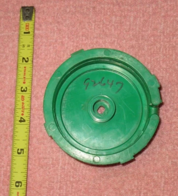 T663 POULAN WEED EATER HUB 530092647 Foto 1 de 2