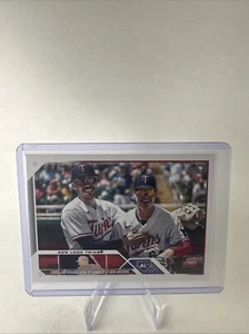 2023 Topps Update Series - Veteran Combos #US305 Carlos Correa, Jose Miranda - Picture 1 of 2
