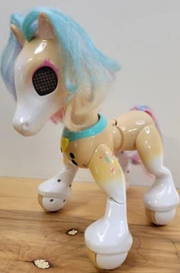 Juguete interactivo para caballos ZOOMER Show Pony pelo arco iris spin Master mascota electrónica  - Imagen 1 de 10