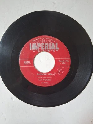45 RPM Vinyl Record Fats Domino Blueberry Hill Imperial VG - Image 1 of 4