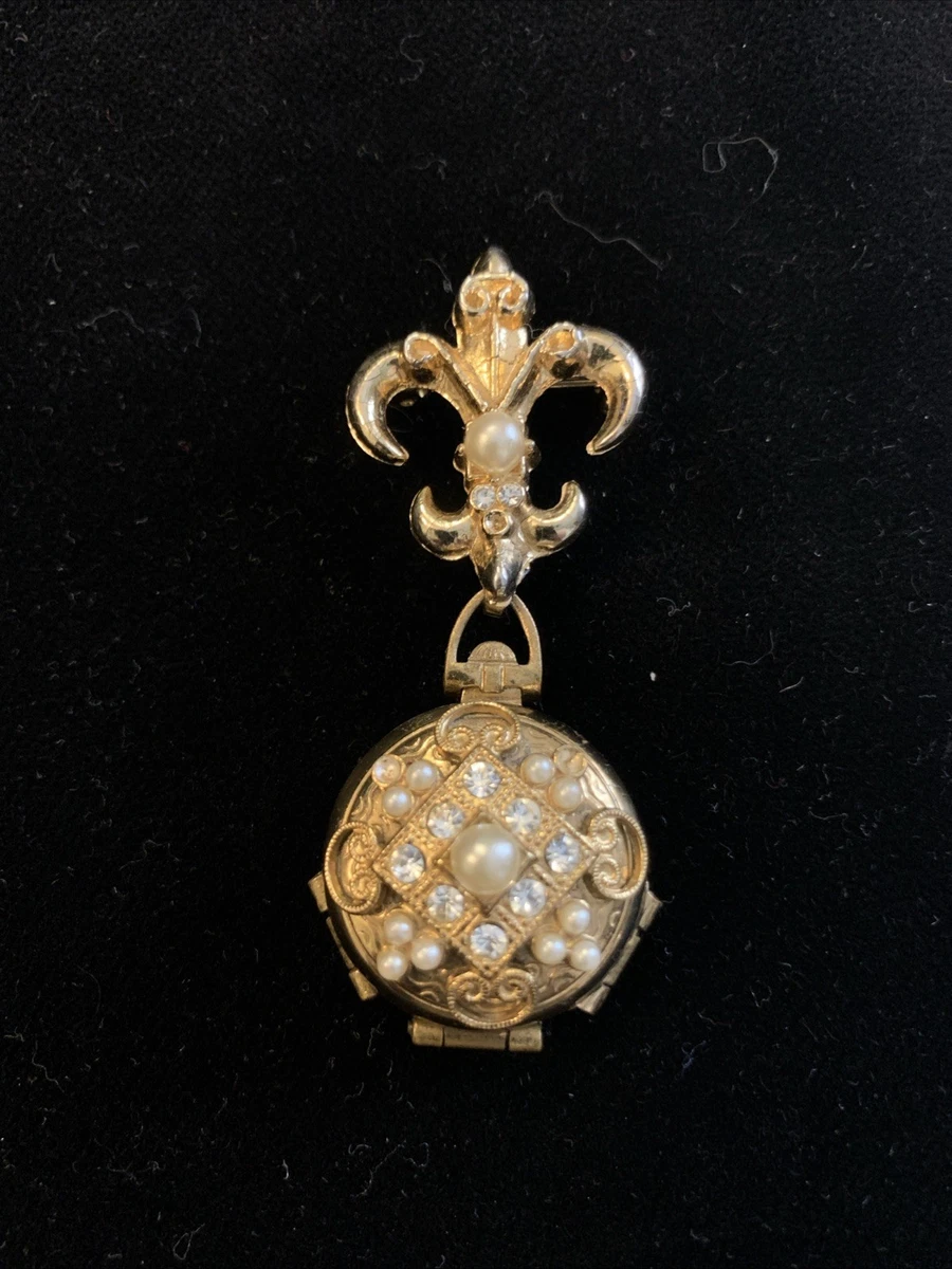 Coro Jewelry Vintage Coro Pegasus Coro Locket Similar Items To
