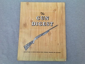 1944 The Gun Digest - Bild 1 von 15