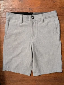 Boy's VOLCOM Shorts Grey Chino Polyester 4 Pocket Zip Fly Size 28 - Picture 1 of 4