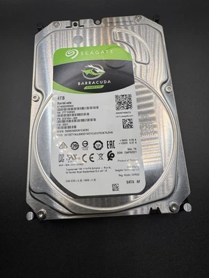 Seagate BarraCuda 4TB 3.5" SATA III 5400RPM Desktop Hard Drive | ST4000DM004 - Image 1 of 2