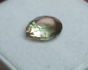Oregon Sunstone Hand Cut Natural Loose Gemstone (1.6 ct.) (8.8x6.8 mm) - Picture 1 of 11