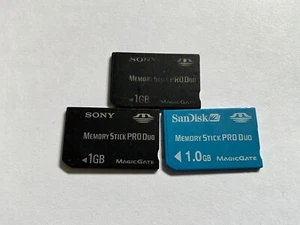 Lot of 3pcs 1gb Sony Pro Duo memory stick for Cybershot pro duo Sony cam - Picture 1 of 2