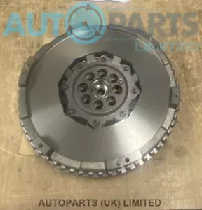 fitted 415 0300 10 NEW GENUINE LUK FLYWHEEL FOR 2.5 CRDi (TQ) i800 iLOAD SORENTO - Picture 1 of 6