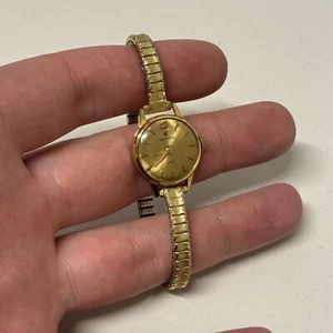 Reloj suizo expandible 19 mm FUNCIONANDO vintage para dama Festina cuerda manual ETA 2510 - Imagen 1 de 23