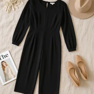 Mono negro para mujer LOFT talla 8 | Cremallera trasera, pierna ancha, bolsillos, manga larga - Imagen 1 de 9