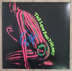 Q-Tip Signed A Tribe Called Quest - The Low End Theory Vinyl Record LP Rap RAD - Picture 1 of 1