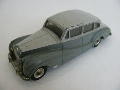 Vintage Dinky Toys England Meccano Diecast Rolls Royce Silver Wraith #150 - Image 1 of 4