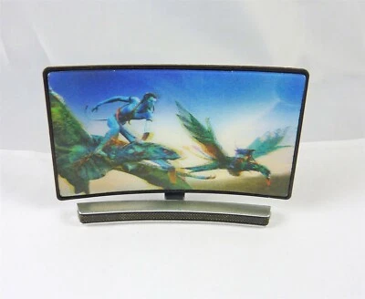  Dollhouse Miniature 1:12 Scale Curved Screen 3D TV with Fantasy Scene, G7526 - Imagem 1 de 2