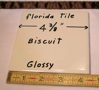 1 pc. Azulejo de cerámica brillante para galletas 4-3/8" de Florida Tile Co. Nuevo de Lote Antiguo, blanco roto Foto 1 de 4