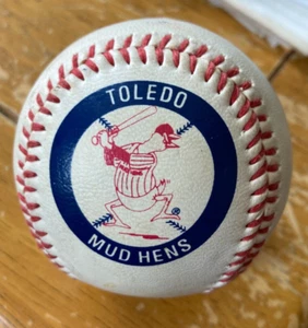 Pelota de béisbol profesional Toledo Mud Hens mercancía genuina de colección versos raros - Imagen 1 de 2