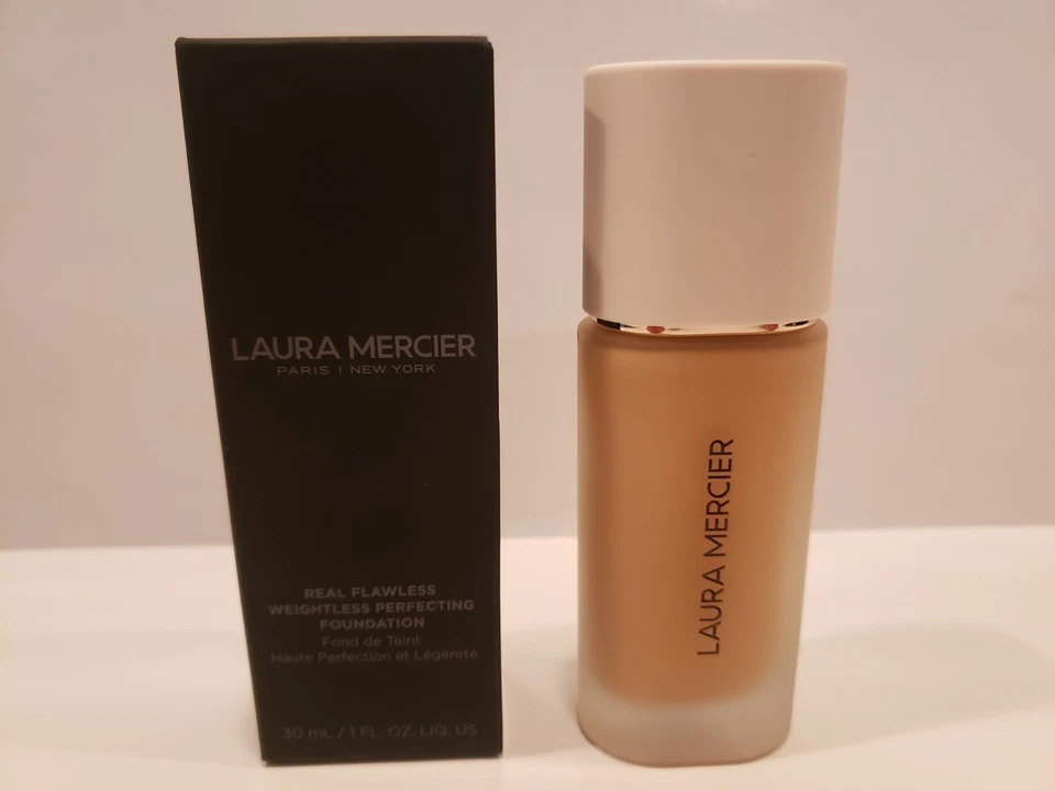 Laura Mercier~Base perfeccionadora sin peso impecable real~2C1 crudo~1 oz~NUEVA EN CAJA Foto 1 de 1