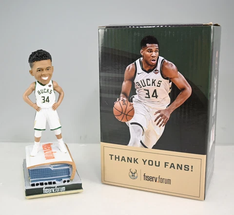 2019 Milwaukee Bucks Giannis Antetokounmpo MVP Fiserv Forum Bobblehead in Box Cover