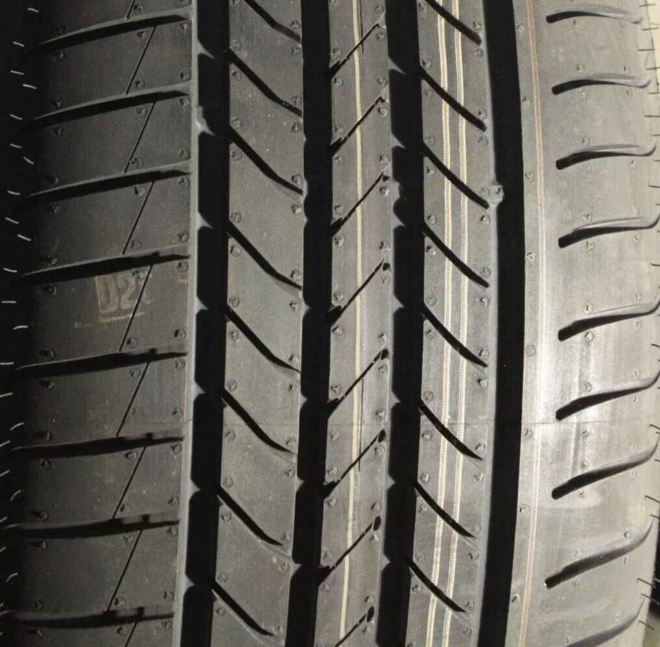 1x Sommerreifen Einzel 245/45/19 102 Y Goodyear EfficientGrip MOE RSC DOT19 - Bild 1 von 1