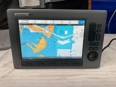 Raymarine C120W MFD Display Chartplotter GPS Multifunction Navigation 1 - Image 1 of 4