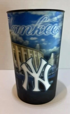 Сувенирный кубок New York Yankee Stadium цветная голограмма сувенирные сувениры MLB - Изображение 1 из 4
