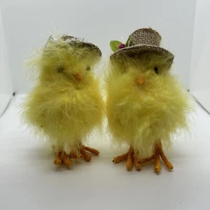 Raz Imports 6" Chick With Hat Set Of Two Chicks With Fuzzy Feathers - Picture 1 of 4