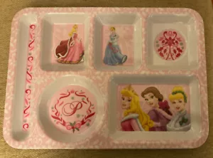 Disney Princess Large 6 Sectioned Tray W/ Multiple Winter Dressed Princess 14x10 - Picture 1 of 6