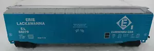 Bachmann HO Scale 51' Erie Lackawanna 68279 Steel Plug Door Box Car No box. - Picture 1 of 5