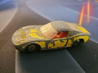 LESNEY MATCHBOX No. 33 LAMBORGHINI MIURA YELLOW W / RED INTERIOR - Image 1 of 4