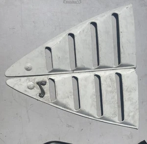 74-78 Ford Mustang II COBRA Rear Side Quarter Window Louvers PLASTIC ORIGINALS - Bild 1 von 9
