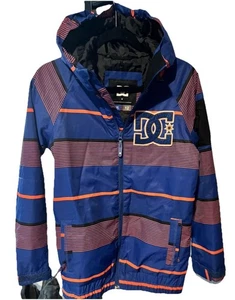 DC shoe company winter skiing/snowboarding coat size 12 waterproof cold - Picture 1 of 5