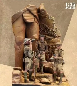 1/35 Australian British Soldiers Scene in Egypt (3 figures + scene) - Picture 1 of 2