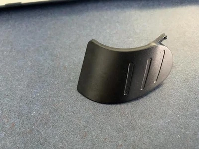 14-18 OEM Subaru Forester Baca de techo Barra transversal Bloqueo Tuerca Tapa Tapa Borde Extremo DERECHO Foto 1 de 3