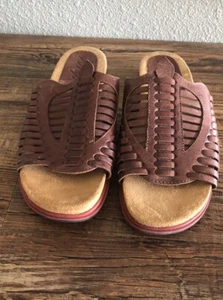 Naya Women's Kicker Sandal US 9M Slide Huarache Brown Leather Slip On EUC - Picture 1 of 17