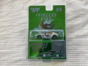 1:64  LB-Silhouette WORKS GT Nissan 35GT-RR Ver.2 “PRINCESS RORO” ***CHASE*** - Bild 1 von 1