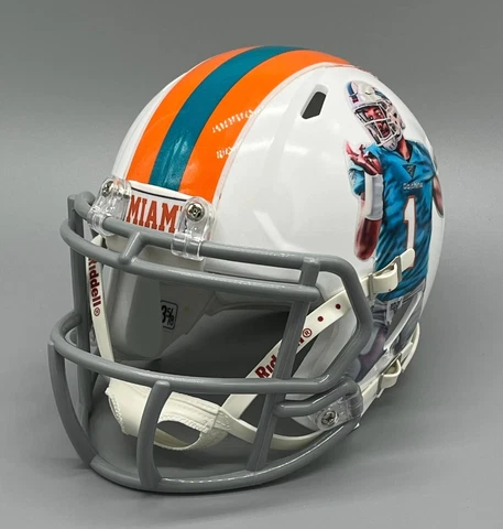 TUA TAGOVAILOA CUSTOM MIAMI DOLPHINS RIDDELL SPEED MINI HELMET *DETAILED HELMET* Cover