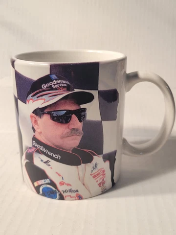 Vintage 2000 Dale Earnhardt Sr #3 Coffee Cup Mug Intimidator NASCAR Goodwrench Cover