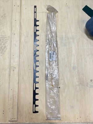 Hoja de cortasetos inferior unilateral RedMax 58040047A / 47B08 Foto 1 de 2