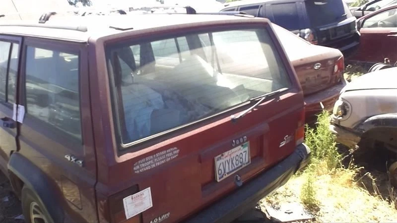 Trunk/Hatch/Tailgate Heated With Wiper Fits 84-96 CHEROKEE 26013665 Foto 1 de 4