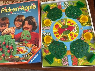Vintage Pick-An-Apple Board Game Ravensburger 1982 Pick An Apple complete - Image 1 of 4