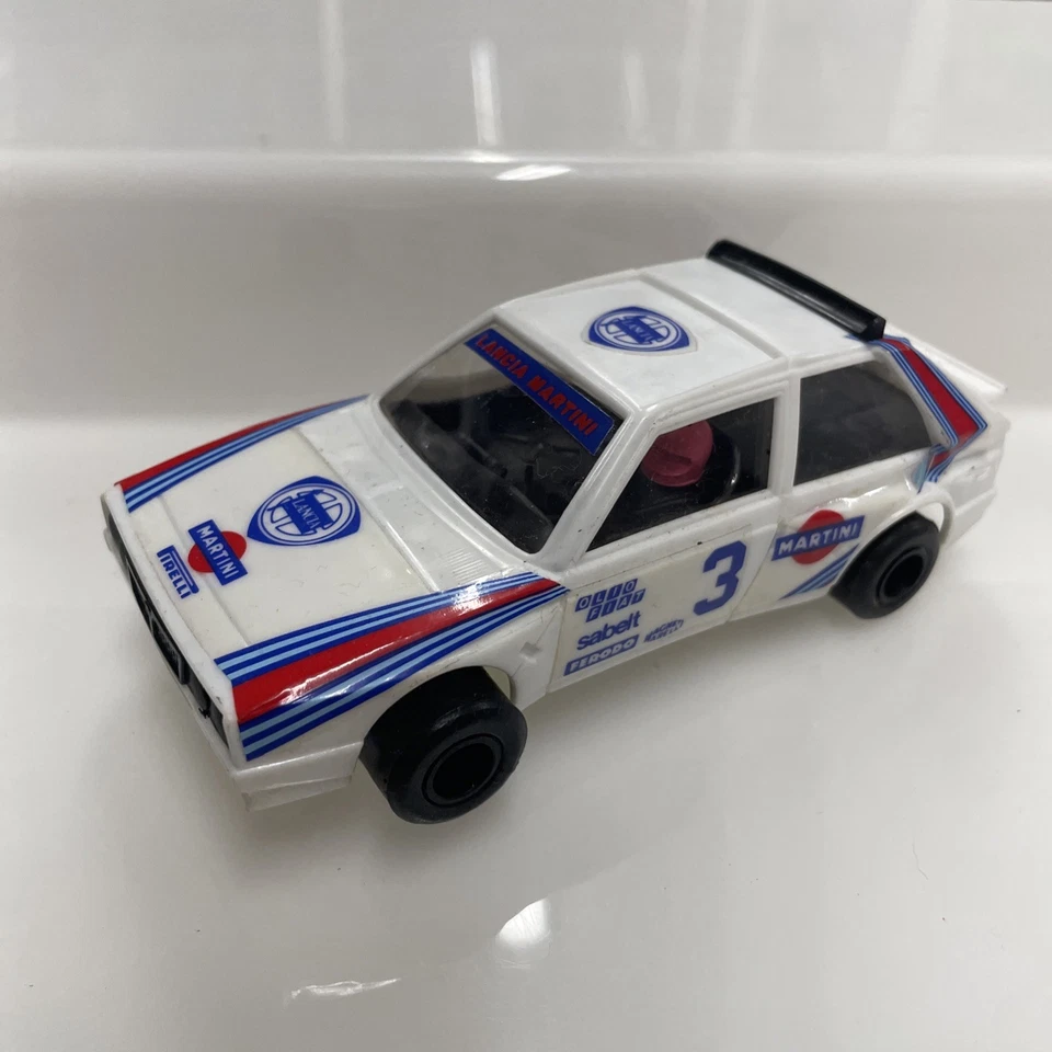 POLISTIL POLICAR  F1 - Lancia Delta S4 -  SLOT CAR PISTA ELETTRICA 1/32 - Immagine 1 di 4