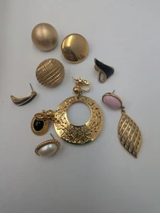 Trifari & Crown Trifari Clip On & Post Single Earrings For Replacement Repurpose - Picture 1 of 11