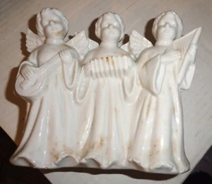 Vintage 6.5" Three Angel Music Box 1960's Japan Porcelain plays Silent Night - Picture 1 of 3