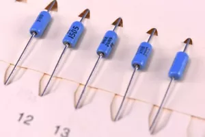 5 Vishay RNX High Voltage 750V(!) Metal Oxide 24.9 MOhms Precision Resistors 1% - Picture 1 of 4