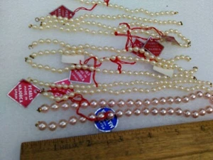 VINTAGE LOT OF 11 UNUSED STRANDS MAJORCA SPAIN PEARLS TAGGED 2 SIZES 2 COLORS - Picture 1 of 3