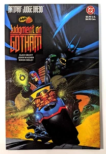 1991 Batman Judgement on Gotham Dredd DC Comics Comic Book - Picture 1 of 3