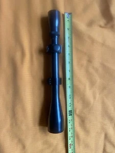Classic Weaver V-8 1” Blued Steel Scope 2 1/2 x 8 Power - Picture 1 of 8