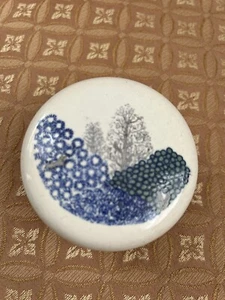 Trinket Dish Ring Box Made In Taiwan Blue Trees Ceramic With Lid 1970s - Picture 1 of 6