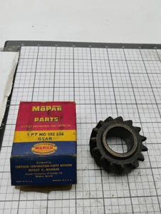 CDPD 1937-57 Mopar 952244 Engranaje de transmisión de rueda loca inversa Nuevo de Lote Antiguo Hecho en EE. UU. - Imagen 1 de 5