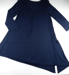CUPIO Women's V Neck Asymmetrical Hem Long Sleeve Tunic Top Navy Super Soft Med - Picture 1 of 5