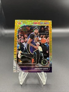 2019-20 NBA Hoops Premium Stock ANTHONY DAVIS Yellow Gold Prizm Pulsar LA Lakers - Picture 1 of 2